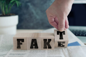 Fake News: Was sind Falschmeldungen und wie erkenne ich sie?